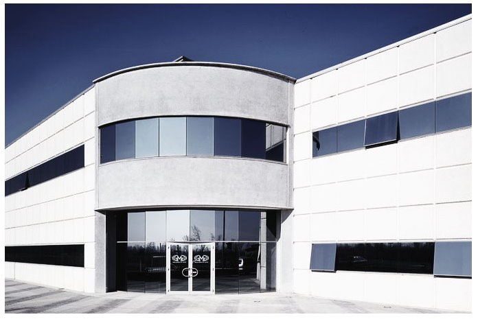 GMG SRL Hitech Officina Meccanica - Panoramica ingresso azienda