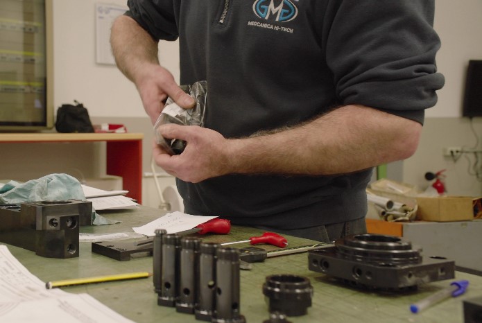 GMG SRL Hitech Officina Meccanica - Immagine dell'ufficio tecnico e della sala metrologica
